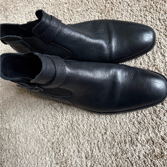 Kenneth Cole Black Leather Ankle Boots